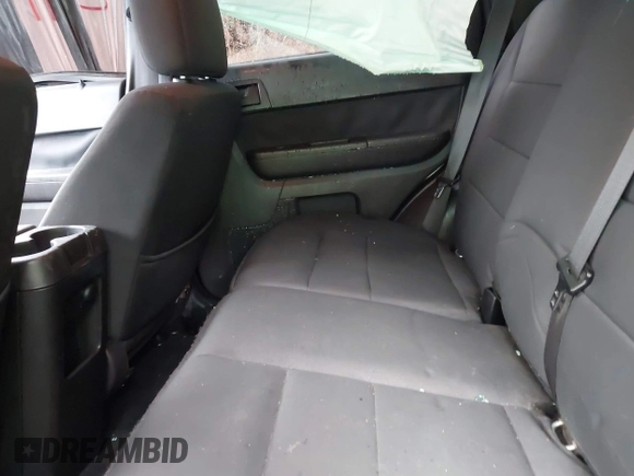 2011 Ford Escape XLT с VIN 1FMCU9DG1BKA73183, выставлен на аукционе IAAI как лот 42313916 с пробегом 96 296 миль миль и . История ставок и продаж доступна на DreamBid. Изображение 8.