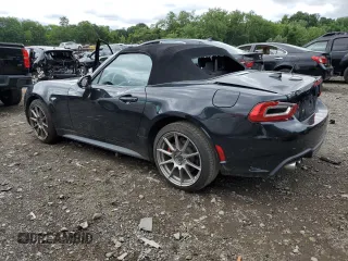 2018 FIAT 124 Spider Abarth z VIN JC1NFAEK6J0135812, wystawiony jako Copart lot #61188194 z przebiegiem 36 852 mil mil oraz Szkody całkowita. Historia ofert i sprzedaży dostępna na DreamBid. Obrazek 2.