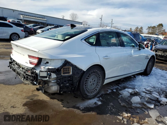 2022 Genesis G80 2.5T with VIN KMTGB4SC3NU092276, listed as a Copart auction lot 45701605 with 22,881 mi miles and Salvage Title. Bid and sale history available at carsss.com. Image 3.