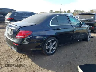2017 Mercedes-Benz E-Class E 300 Luxury with VIN WDDZF4KB3HA108104, listed as a IAAI auction lot 40806522 with 56,053 mi miles. Bid and sale history available at carsss.com. Image 4.