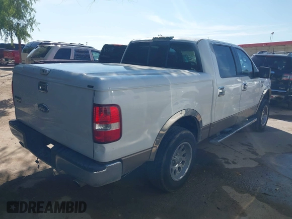 2006 Ford F-150 XLT z VIN 1FTPW12V96KD74745, wystawiony jako IAAI lot #42618406 z przebiegiem 222 461 mil mil oraz . Historia ofert i sprzedaży dostępna na DreamBid. Obrazek 4.