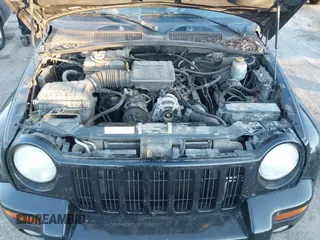 2002 Jeep Liberty Limited with VIN 1J4GL58KX2W212732, listed as a IAAI auction lot 41340643 with 276,564 mi miles and . Bid and sale history available at carsss.com. Image 10.