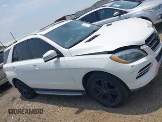 2014 Mercedes-Benz M 350 with VIN 4JGDA5JB5EA296576, listed as a IAAI auction lot 42274692 with 155,604 mi miles and . Bid and sale history available at DreamBid. Image 13.