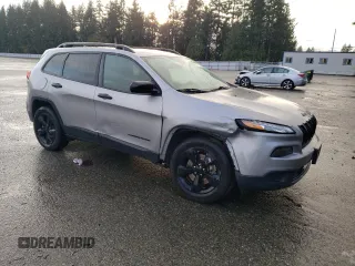 2016 Jeep Cherokee Altitude with VIN 1C4PJMAB1GW309776, listed as a Copart auction lot 81203204 with 105,775 mi miles and Salvage title. Bid and sale history available at DreamBid. Image 4.