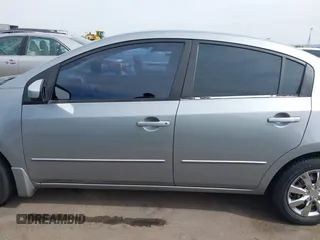 2011 Nissan Sentra S with VIN 3N1AB6AP6BL676667, listed as a IAAI auction lot 41597167 with 96,724 mi miles and . Bid and sale history available at DreamBid. Image 14.
