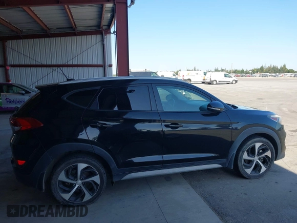 2017 Hyundai Tucson Limited z VIN KM8J3CA2XHU534555, wystawiony jako IAAI lot #42359868 z przebiegiem 136 180 mil mil oraz . Historia ofert i sprzedaży dostępna na DreamBid. Obrazek 13.