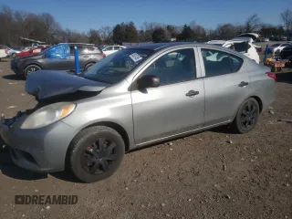 2014 Nissan Versa S with VIN 3N1CN7AP9EL815538, listed as a Copart auction lot 88367455 with 155,685 mi miles and Clean Title. Bid and sale history available at carsss.com. Image 1.