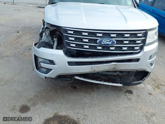 2016 Ford Explorer Limited with VIN 1FM5K7FH2GGD35697, listed as a IAAI auction lot 41626109 with 145,593 mi miles. Bid and sale history available at carsss.com. Image 6.