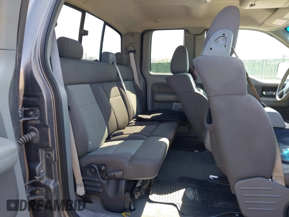 2005 Ford F-150 STX with VIN 1FTRX12W15KD34012, listed as a IAAI auction lot 41991377 with 178,984 mi miles and . Bid and sale history available at DreamBid. Image 8.