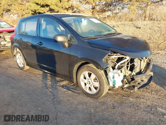 2011 Nissan Versa 1.8 S with VIN 3N1BC1CP0BL403757, listed as a IAAI auction lot 41437726 with 154,834 mi miles. Bid and sale history available at carsss.com. Image 1.