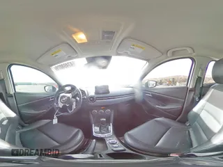 2019 Toyota Yaris L z VIN 3MYDLBYV3KY506033, wystawiony jako Copart lot #47498075 z przebiegiem 71 326 mil mil oraz Szkoda całkowita • Salvage title. Historia ofert i sprzedaży dostępna na DreamBid. Obrazek 13.
