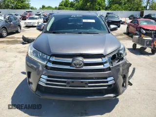 2017 Toyota Highlander Limited z VIN 5TDYZRFH7HS203499, wystawiony jako Copart lot #57998755 z przebiegiem 109 611 mil mil oraz Szkoda całkowita • Salvage title. Historia ofert i sprzedaży dostępna na DreamBid. Obrazek 5.