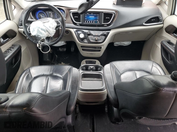 2018 Chrysler Pacifica Touring L with VIN 2C4RC1BG3JR217693, listed as a Copart auction lot 51582155 with 113,107 mi miles and Salvage Title. Bid and sale history available at DreamBid. Image 8.