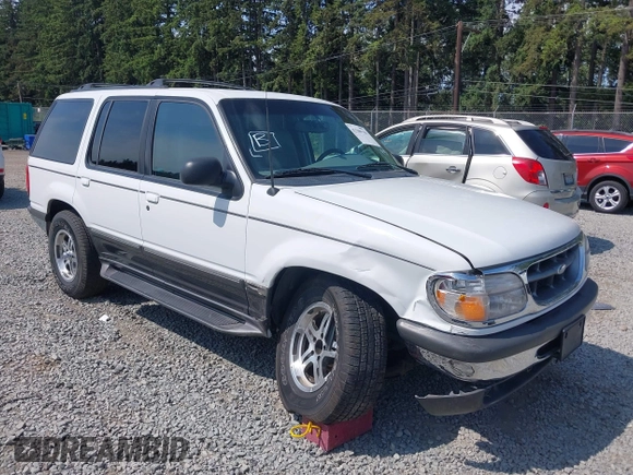 1998 Ford Explorer XL z VIN 1FMZU34E3WZA90831, wystawiony jako IAAI lot #42500120 z przebiegiem 97 799 mil mil oraz . Historia ofert i sprzedaży dostępna na DreamBid. Obrazek 1.