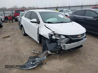2017 Chevrolet Sonic LT z VIN 1G1JD5SH1H4119892, wystawiony jako IAAI lot #41509783 z przebiegiem 125 314 mil mil oraz . Historia ofert i sprzedaży dostępna na DreamBid. Obrazek 1.