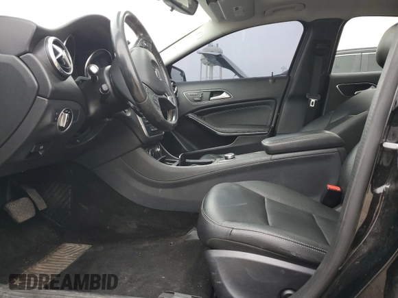2015 Mercedes-Benz GLA 250 z VIN WDCTG4EB8FJ164264, wystawiony jako Copart lot #50773525 z przebiegiem 100 656 mil mil oraz Czysty tytuł • Clean title. Historia ofert i sprzedaży dostępna na DreamBid. Obrazek 7.