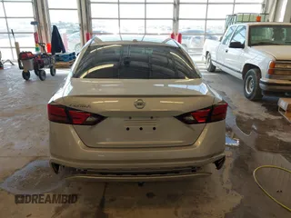 2019 Nissan Altima S z VIN 1N4BL4BV4KC170921, wystawiony jako IAAI lot #41232592 z przebiegiem 83 366 mil mil oraz . Historia ofert i sprzedaży dostępna na DreamBid. Obrazek 16.