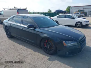 2012 Audi A8 z VIN WAURVAFD7CN004124, wystawiony jako IAAI lot #42280278 z przebiegiem 195 194 mil mil oraz . Historia ofert i sprzedaży dostępna na DreamBid. Obrazek 1.