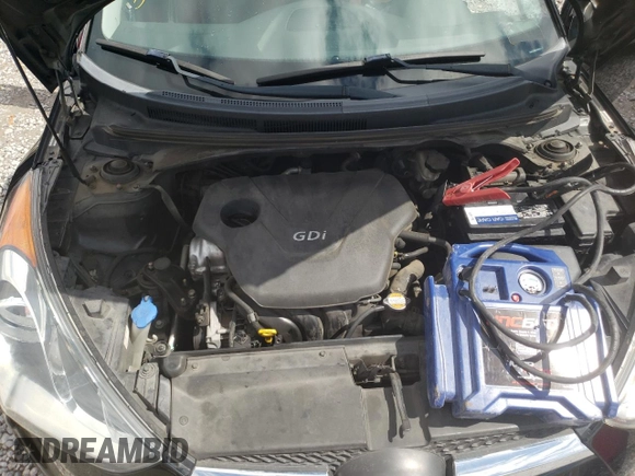 2012 Hyundai Veloster w/Red Int with VIN KMHTC6AD6CU026250, listed as a Copart auction lot 73139464 with 215,374 mi miles and Clean title. Bid and sale history available at DreamBid. Image 11.