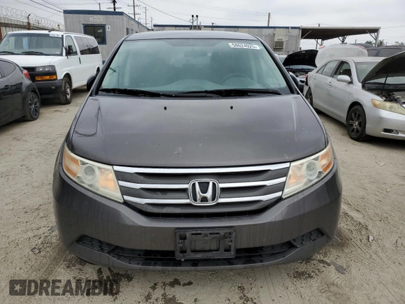 2013 Honda Odyssey EX z VIN 5FNRL5H40DB070687, wystawiony jako Copart lot #58624925 z przebiegiem 232 232 mil mil oraz Czysty tytuł • Clean title. Historia ofert i sprzedaży dostępna na DreamBid. Obrazek 5.