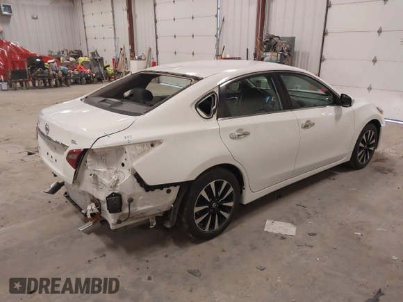 2018 Nissan Altima SR with VIN 1N4AL3AP7JC239057, listed as a IAAI auction lot 41817778 with 93,076 mi miles and . Bid and sale history available at carsss.com. Image 4.