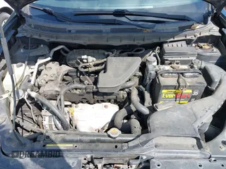 2009 Nissan Rogue SL with VIN JN8AS58TX9W327689, listed as a IAAI auction lot 42111690 with 203,132 mi miles and . Bid and sale history available at DreamBid. Image 10.