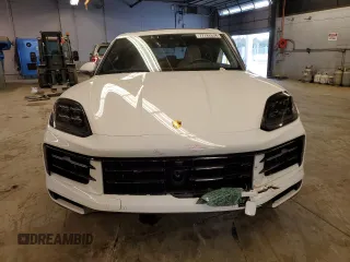 2024 Porsche Cayenne S with VIN WP1AL2AY1RDA32214, listed as a Copart auction lot 77782634 with Not provided miles and Salvage title. Bid and sale history available at DreamBid. Image 5.