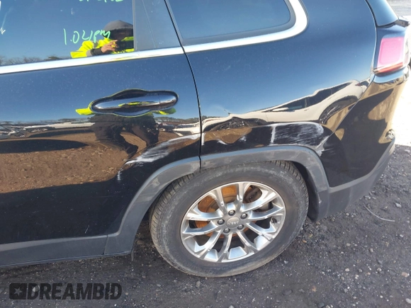 2019 Jeep Cherokee Latitude Plus with VIN 1C4PJMLB2KD261304, listed as a IAAI auction lot 41877500 with 76,442 mi miles and . Bid and sale history available at DreamBid. Image 19.