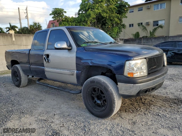 1999 Chevrolet Silverado 1500 LS with VIN 2GCEC19V3X1228154, listed as a Copart auction lot 80913744 with 280,554 mi miles and Salvage Title. Bid and sale history available at carsss.com. Image 4.