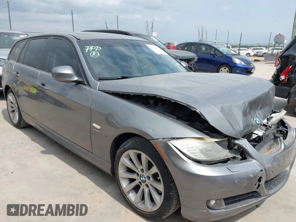 2011 BMW 3 Series 328i xDrive with VIN WBAUU3C52BA542337, listed as a IAAI auction lot 42141670 with 59,479 mi miles and . Bid and sale history available at DreamBid. Image 1.