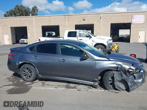 2015 Nissan Altima S with VIN 1N4AL3AP6FC473651, listed as a IAAI auction lot 41692757 with 157,858 mi miles and . Bid and sale history available at DreamBid. Image 14.