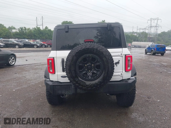 2023 Ford Bronco с VIN 1FMEE5DP6PLB75580, выставлен на аукционе IAAI как лот 42616341 с пробегом 23 098 миль миль и . История ставок и продаж доступна на DreamBid. Изображение 17.