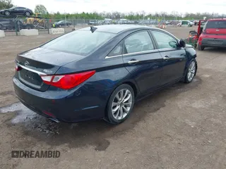 2012 Hyundai Sonata 2.4L Limited PZEV with VIN 5NPEC4AC9CH433143, listed as a IAAI auction lot 42050027 with 87,682 mi miles. Bid and sale history available at carsss.com. Image 4.