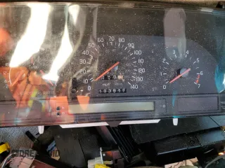 1997 Volvo 850 с VIN YV1LS5728VJ395603, выставлен на аукционе Copart как лот 76775064 с пробегом 103 917 миль миль и На запчасти • Non repairable. История ставок и продаж доступна на DreamBid. Изображение 9.