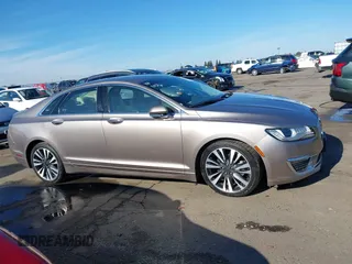 2018 Lincoln MKZ Reserve with VIN 3LN6L5F9XJR604852, listed as a IAAI auction lot 41260227 with 64,349 mi miles and . Bid and sale history available at DreamBid. Image 13.