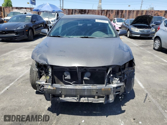 2011 Toyota Camry LE z VIN 4T4BF3EK2BR099954, wystawiony jako Copart lot #55970635 z przebiegiem 205 823 mil mil oraz Szkoda całkowita • Salvage title. Historia ofert i sprzedaży dostępna na DreamBid. Obrazek 5.
