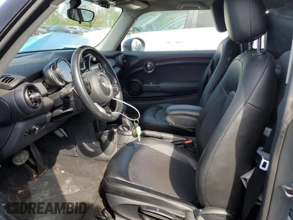 2014 MINI Hardtop with VIN WMWXM5C53ET934213, listed as a Copart auction lot 53663755 with 112,975 mi miles and Clean Title. Bid and sale history available at DreamBid. Image 7.