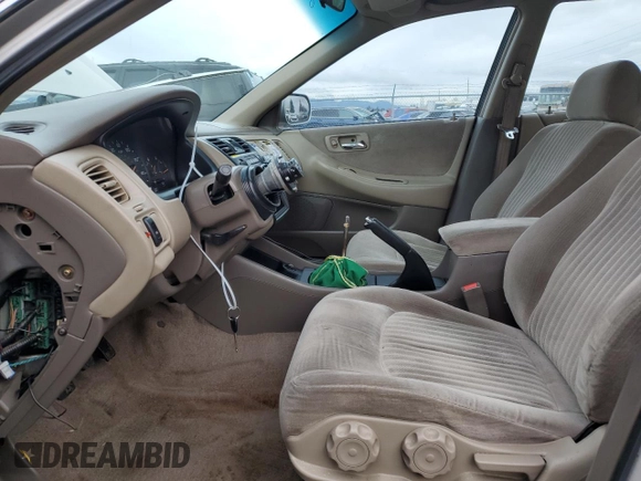 1998 Honda Accord LX with VIN 1HGCG5540WA180862, listed as a Copart auction lot 87071084 with 394,803 mi miles and Salvage title. Bid and sale history available at DreamBid. Image 7.