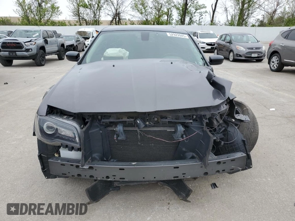 2019 Chrysler 300 Touring with VIN 2C3CCAAG3KH663927, listed as a Copart auction lot 52922845 with 103,935 mi miles and Clean Title. Bid and sale history available at carsss.com. Image 5.