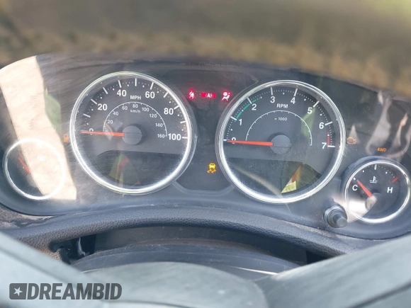 2016 Jeep Wrangler Unlimited Sahara with VIN 1C4HJWEG2GL273507, listed as a IAAI auction lot 39855004 with 87,011 mi miles and . Bid and sale history available at DreamBid. Image 7.