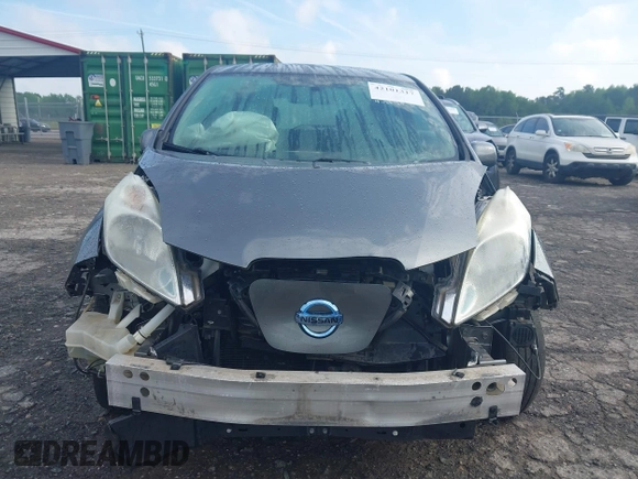 2015 Nissan LEAF S z VIN 1N4AZ0CP9FC310227, wystawiony jako IAAI lot #42101317 z przebiegiem 73 438 mil mil oraz . Historia ofert i sprzedaży dostępna na DreamBid. Obrazek 12.