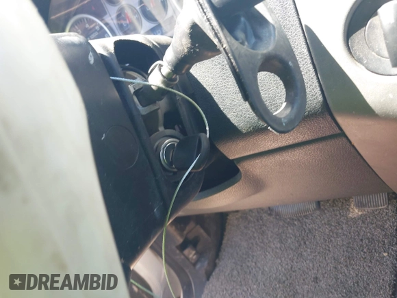 2005 Ford F-150 XLT с VIN 1FTPX14525NA15728, выставлен на аукционе IAAI как лот 42545290 с пробегом 293 695 миль миль и . История ставок и продаж доступна на DreamBid. Изображение 11.