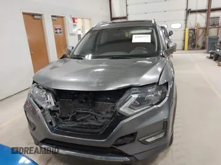 2017 Nissan Rogue SL with VIN 5N1AT2MV8HC822919, listed as a IAAI auction lot 41695713 with 113,226 mi miles. Bid and sale history available at carsss.com. Image 12.