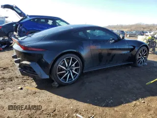 2020 Aston Martin Vantage z VIN SCFSMGAW9LGN03080, wystawiony jako Copart lot #49381775 z przebiegiem 47 187 mil mil oraz Szkody całkowita. Historia ofert i sprzedaży dostępna na DreamBid. Obrazek 3.