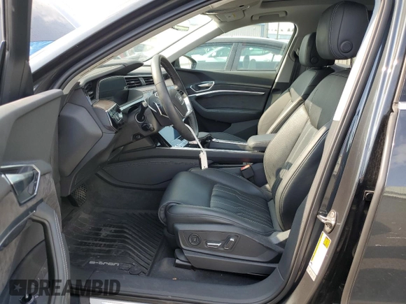 2019 Audi e-tron Prestige with VIN WA1VABGE6KB017421, listed as a Copart auction lot 64693833 with 41,396 mi miles. Bid and sale history available at carsss.com. Image 7.