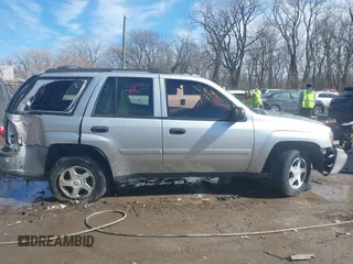 2006 Chevrolet TrailBlazer with VIN 1GNDT13S162124181, listed as a IAAI auction lot 41606926 with 200,785 mi miles and . Bid and sale history available at DreamBid. Image 14.