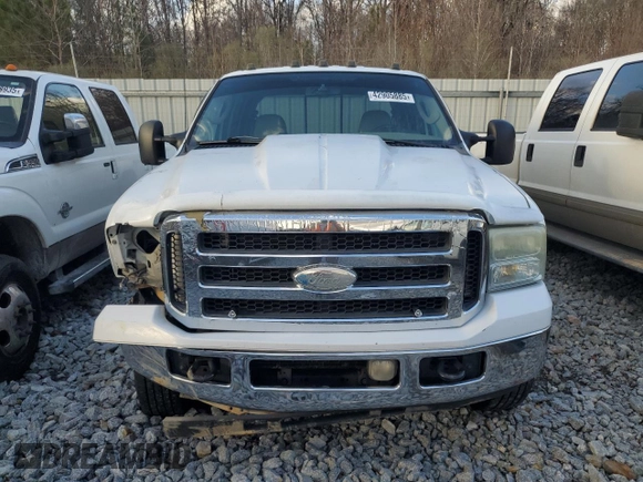 2006 Ford F-350 XL с VIN 1FTWW33P46EC87793, выставлен на аукционе Copart как лот 42905885 с пробегом 220 874 миль миль и Списание • Salvage title. История ставок и продаж доступна на DreamBid. Изображение 5.