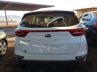 2020 Kia Sportage LX with VIN KNDPMCAC1L7689099, listed as a IAAI auction lot 41619899 with 19,523 mi miles. Bid and sale history available at carsss.com. Image 15.