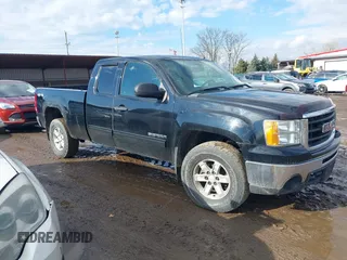 2009 GMC Sierra 1500 SLE with VIN 1GTEK29089Z292956, listed as a IAAI auction lot 41694949 with 209,095 mi miles. Bid and sale history available at carsss.com. Image 13.