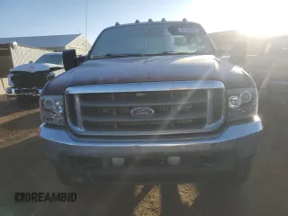 2004 Ford F-250 XL with VIN 1FTNX21L14EC45372, listed as a Copart auction lot 43745835 with 288,130 mi miles and Salvage title. Bid and sale history available at DreamBid. Image 5.